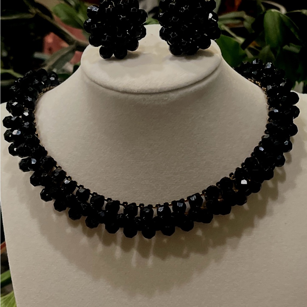 Alice Caviness Vintage Beaded Necklace Clip-On Earrings Set - 1950s Signed 80$